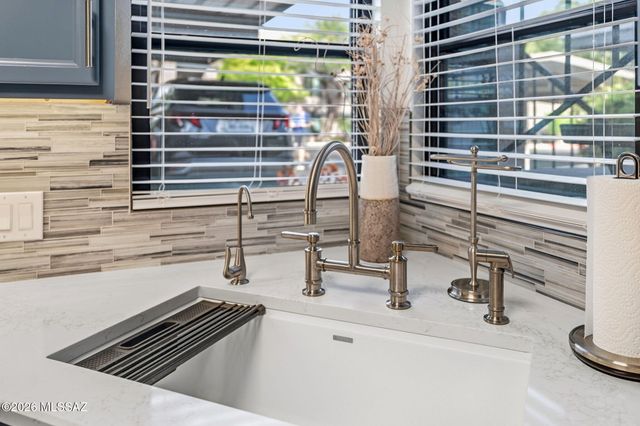 5855 N Kolb Rd Unit 4104, Tucson, AZ 85750