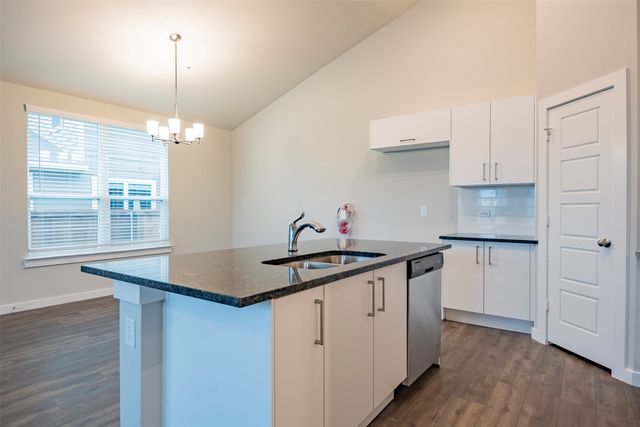 741 Wheatfield Drive, Venus, TX 76084