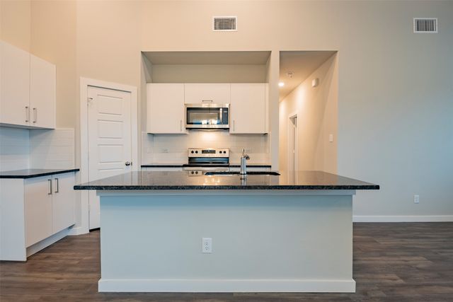 741 Wheatfield Drive, Venus, TX 76084