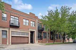 612 N Oakley Boulevard 112, Chicago, IL 60612