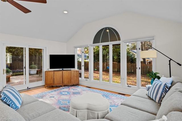 3011 Round Hill Road, Greensboro, NC 27408