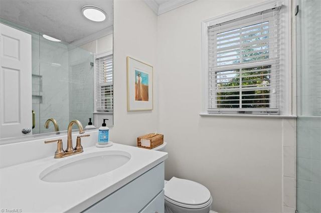 3011 Round Hill Road, Greensboro, NC 27408