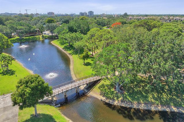 1126 11th Lane, Palm Beach Gardens, FL 33418