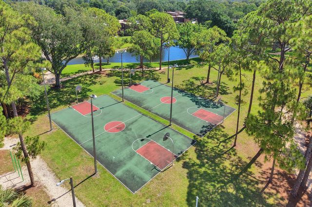 1126 11th Lane, Palm Beach Gardens, FL 33418