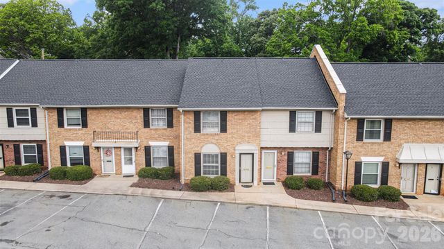 3720 Park Road L, Charlotte, NC 28209
