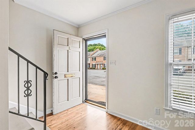 3720 Park Road L, Charlotte, NC 28209