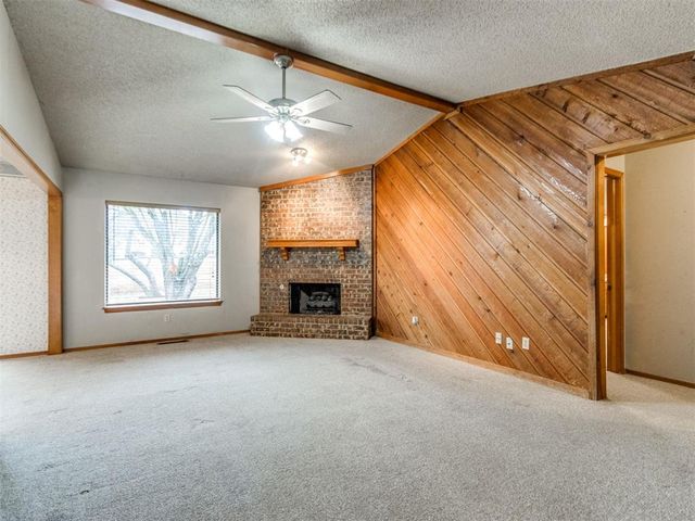 2109 Castle Rock, Edmond, OK 73003