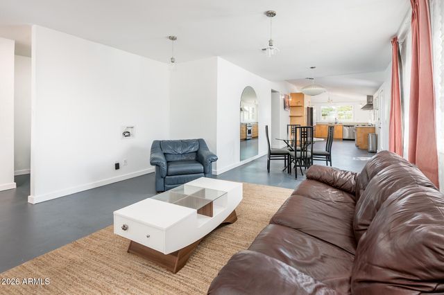 3031 N 17TH Drive, Phoenix, AZ 85015
