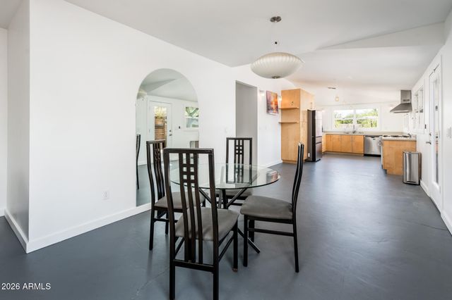 3031 N 17TH Drive, Phoenix, AZ 85015