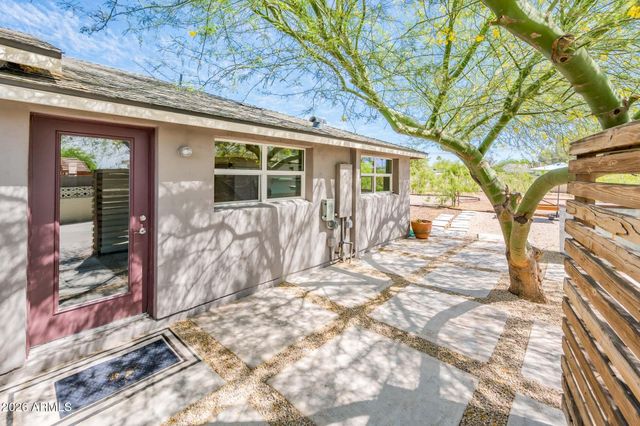 3031 N 17TH Drive, Phoenix, AZ 85015