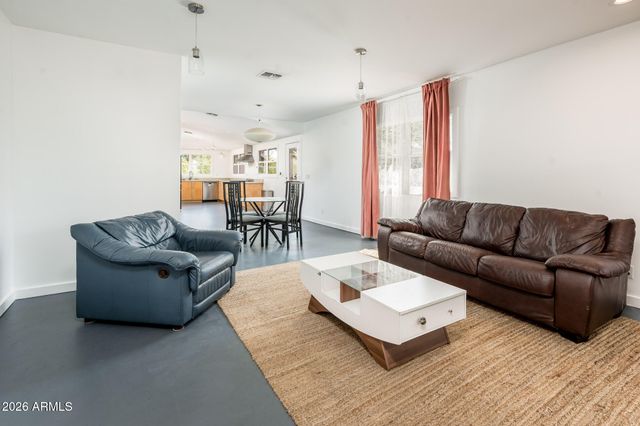 3031 N 17TH Drive, Phoenix, AZ 85015