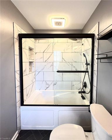 7243 Wanda Vista Lane, Pfafftown, NC 27040