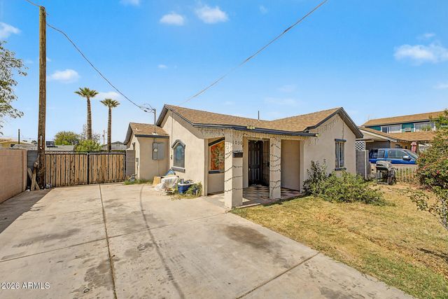 1030 N 28TH Street, Phoenix, AZ 85008