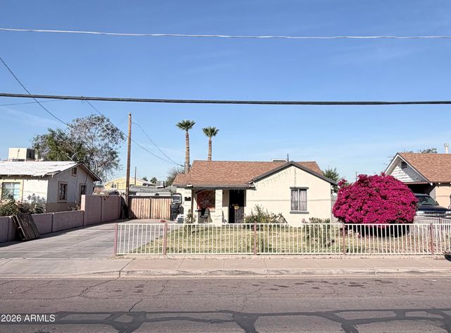 1030 N 28TH Street, Phoenix, AZ 85008