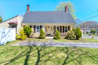 181 Central St, Rockland, MA 02370