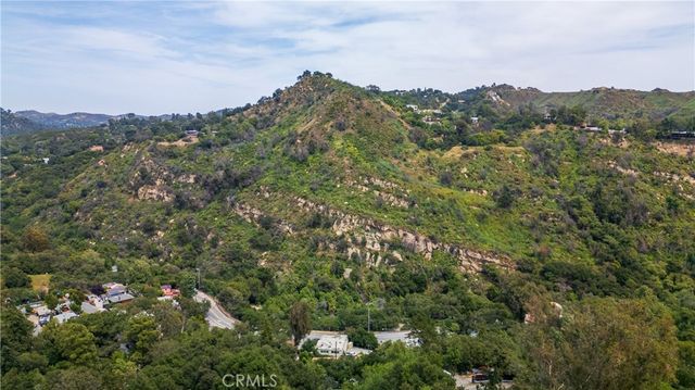 432 Fernwood Pacific, Topanga, CA 90290