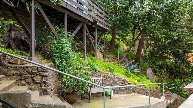 432 Fernwood Pacific, Topanga, CA 90290