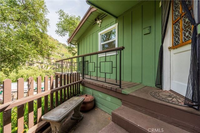 432 Fernwood Pacific, Topanga, CA 90290