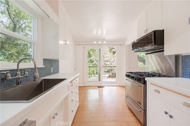 432 Fernwood Pacific, Topanga, CA 90290