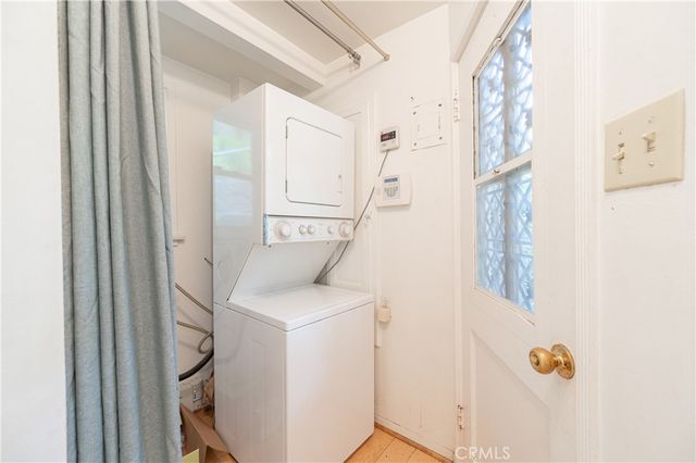 432 Fernwood Pacific, Topanga, CA 90290