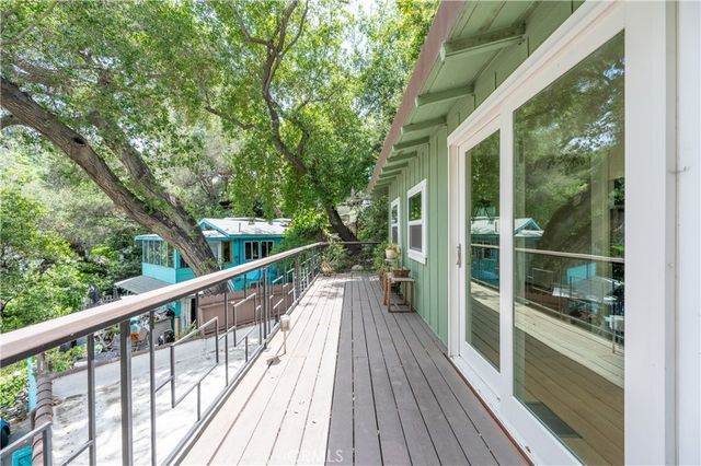 432 Fernwood Pacific, Topanga, CA 90290