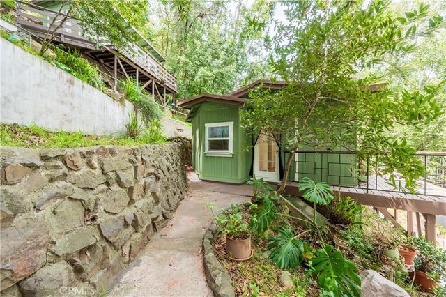 432 Fernwood Pacific, Topanga, CA 90290