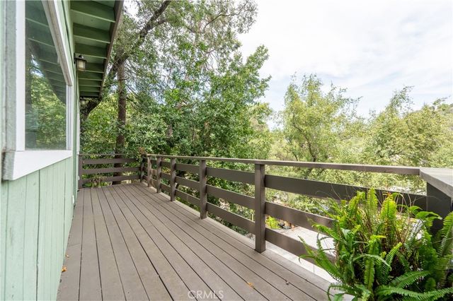 432 Fernwood Pacific, Topanga, CA 90290
