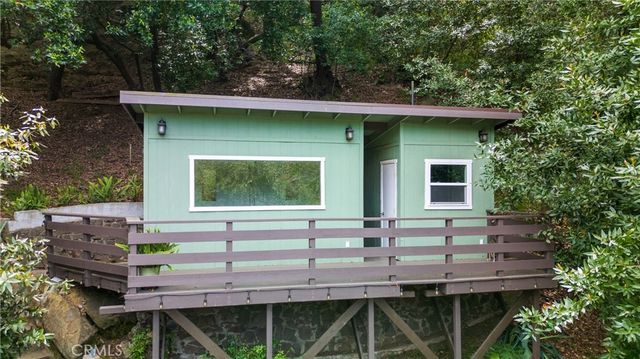 432 Fernwood Pacific, Topanga, CA 90290