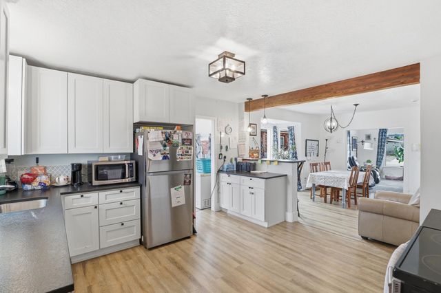 1723 E Hoffman Ave, Spokane, WA 99207