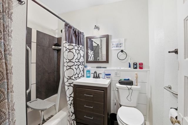 1723 E Hoffman Ave, Spokane, WA 99207