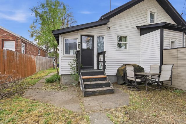 1723 E Hoffman Ave, Spokane, WA 99207