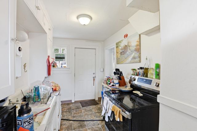 1723 E Hoffman Ave, Spokane, WA 99207