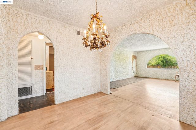 1890 Bernice Way, San Jose, CA 95124