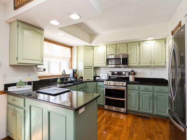 800 Scenic View Boulevard, Altoona, IA 50009