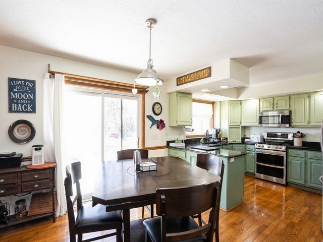 800 Scenic View Boulevard, Altoona, IA 50009