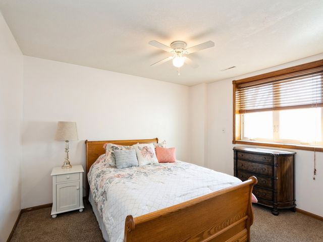 800 Scenic View Boulevard, Altoona, IA 50009