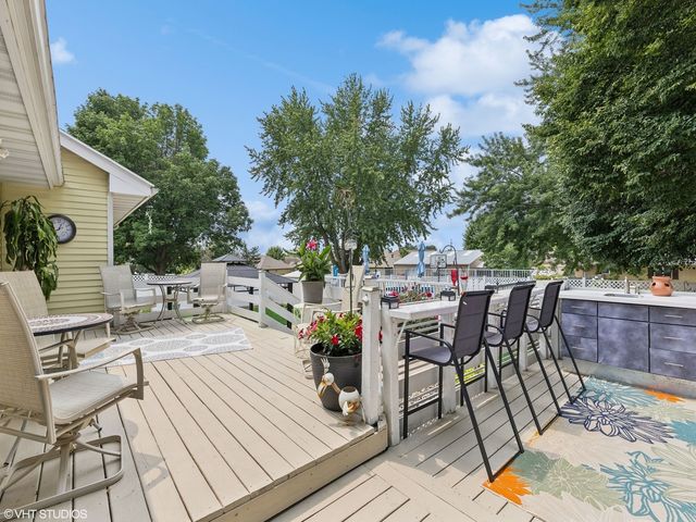 800 Scenic View Boulevard, Altoona, IA 50009