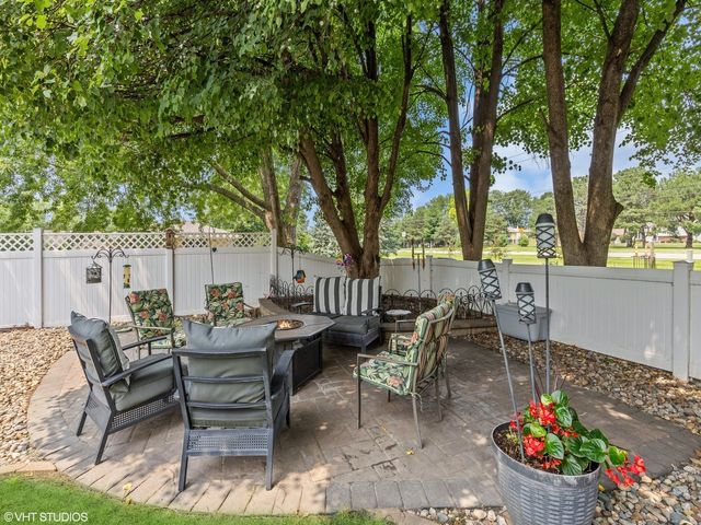 800 Scenic View Boulevard, Altoona, IA 50009