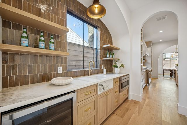 3875 Dunhaven Road, Dallas, TX 75220