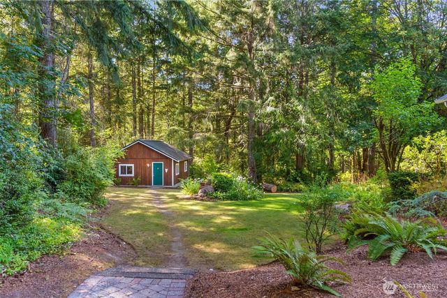 5030 Grand Fir Lane NW, Olympia, WA 98502