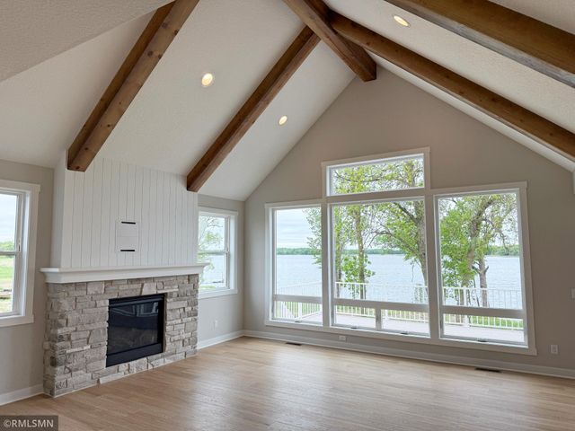 7630 Lake John Drive, Annandale, MN 55302