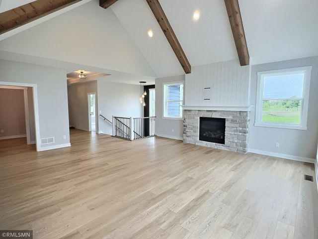 7630 Lake John Drive, Annandale, MN 55302