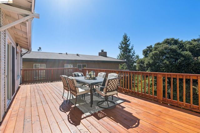 4665 Fair Ave, Oakland, CA 94619