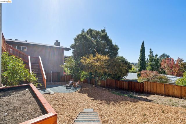 4665 Fair Ave, Oakland, CA 94619