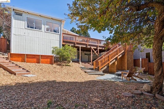 4665 Fair Ave, Oakland, CA 94619