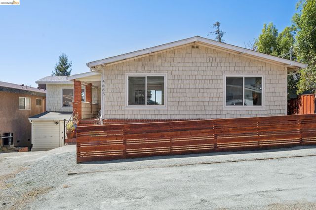 4665 Fair Ave, Oakland, CA 94619