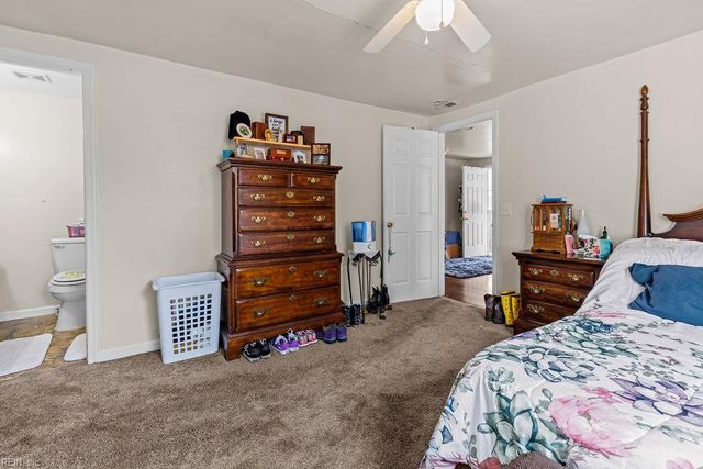 118 Sumner ST, Suffolk, VA 23438