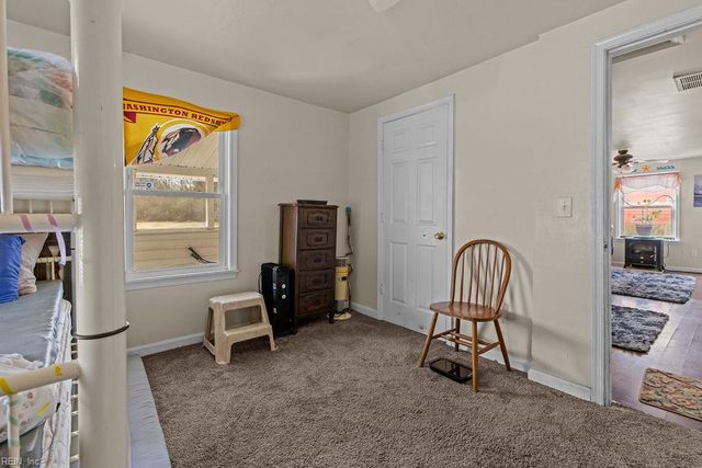 118 Sumner ST, Suffolk, VA 23438