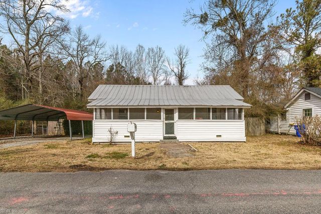 118 Sumner ST, Suffolk, VA 23438