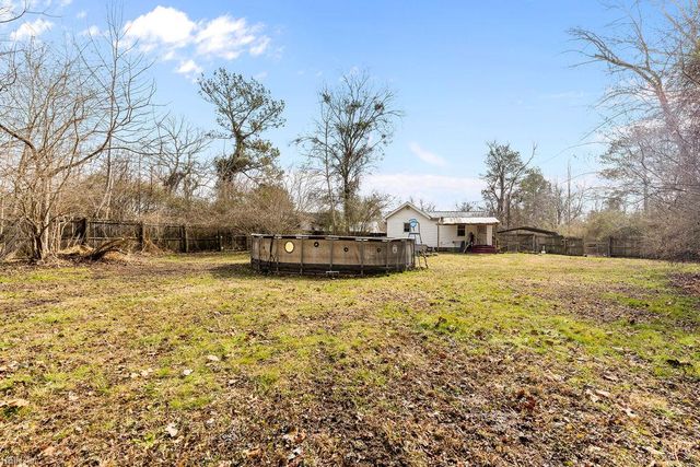118 Sumner ST, Suffolk, VA 23438